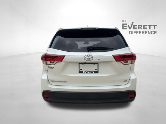 2018 Toyota Highlander SE