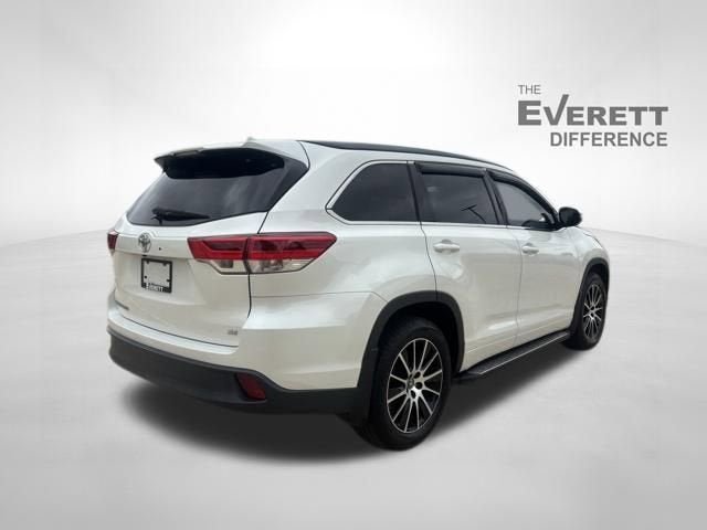 2018 Toyota Highlander SE