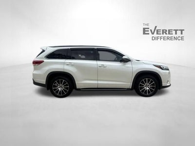 2018 Toyota Highlander SE
