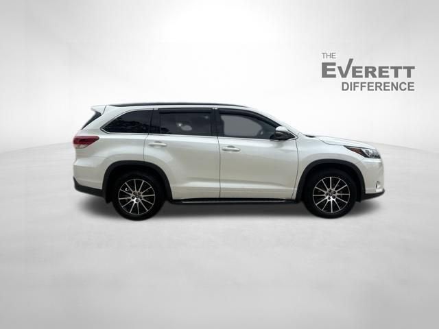 2018 Toyota Highlander SE
