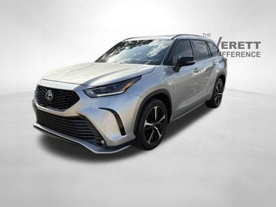 2022 Toyota Highlander XSE
