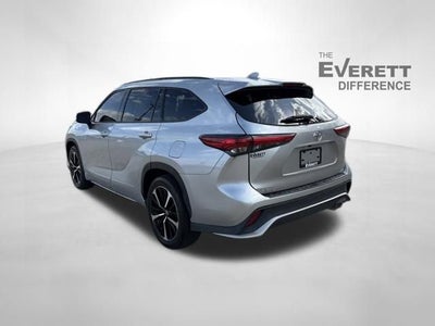 2022 Toyota Highlander XSE