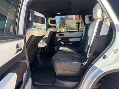 2024 Toyota Sequoia SR5