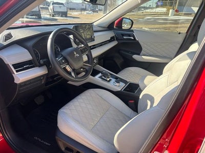 2022 Mitsubishi Outlander SEL
