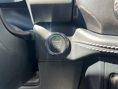 2025 Ford F-150 Lightning Platinum
