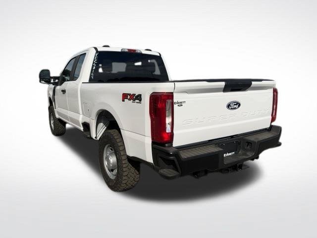 2027 Ford F-250SD XL