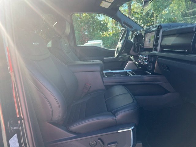 2027 Ford F-250SD Platinum