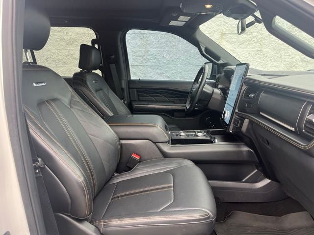 2023 Ford Expedition MAX Platinum