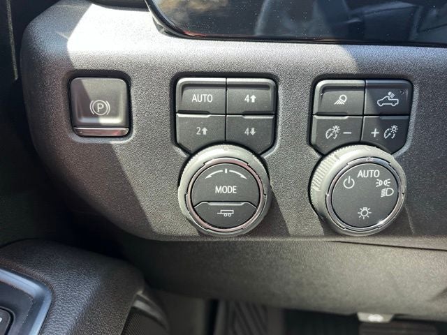 2026 Chevrolet Silverado 1500 LT LT1