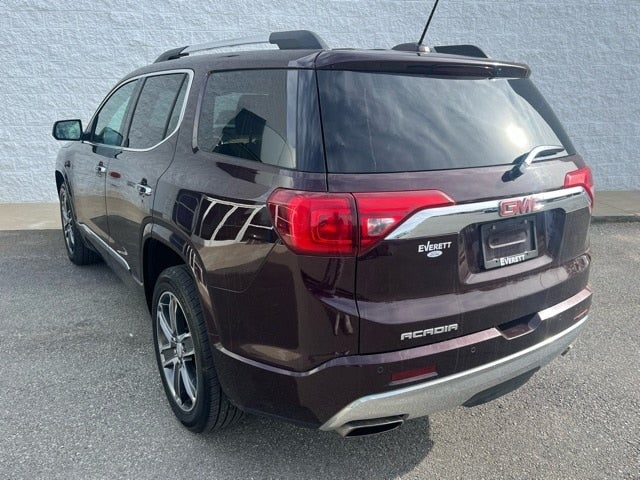 2017 GMC Acadia Denali