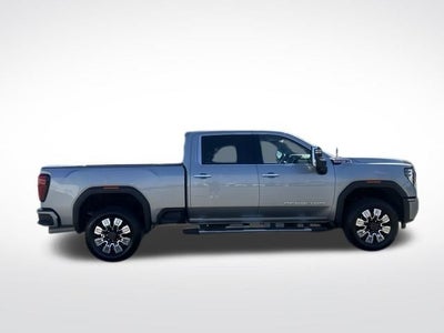 2025 GMC Sierra 2500HD Denali