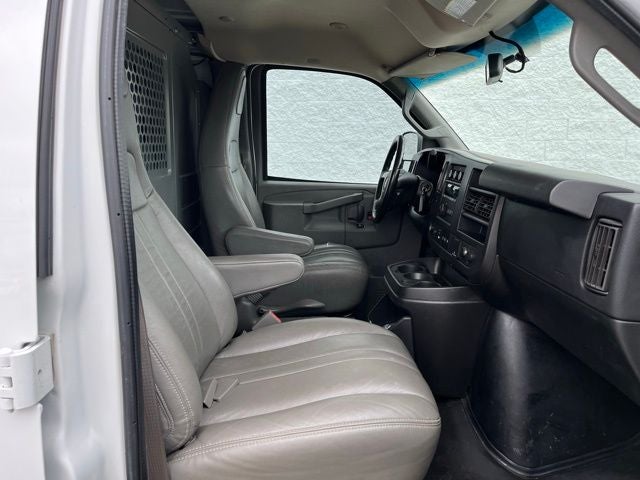 2017 GMC Savana G2500 Work Van