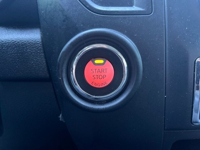 2022 Nissan Titan SV