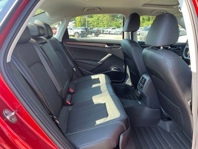 2022 Volkswagen Passat 2.0T Limited Edition
