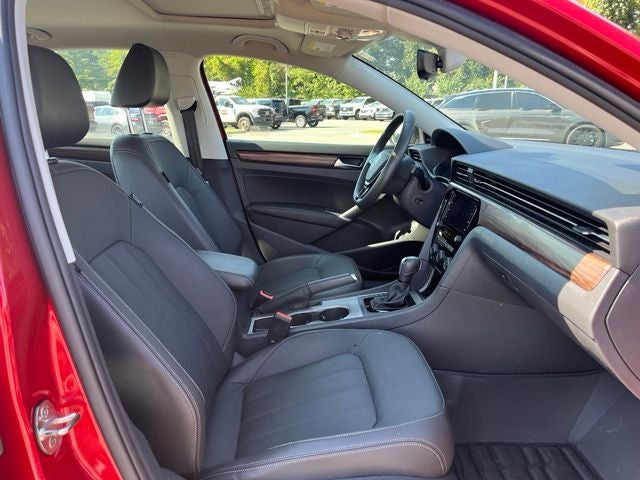 2022 Volkswagen Passat 2.0T Limited Edition