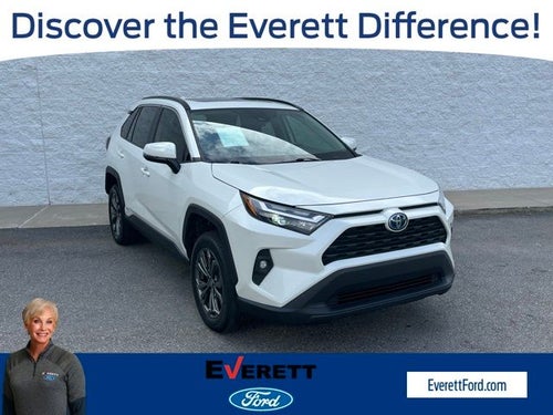 2022 Toyota RAV4 Hybrid XLE