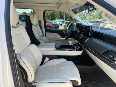 2024 Lincoln Navigator Black Label