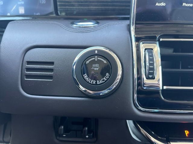 2024 Lincoln Navigator Black Label