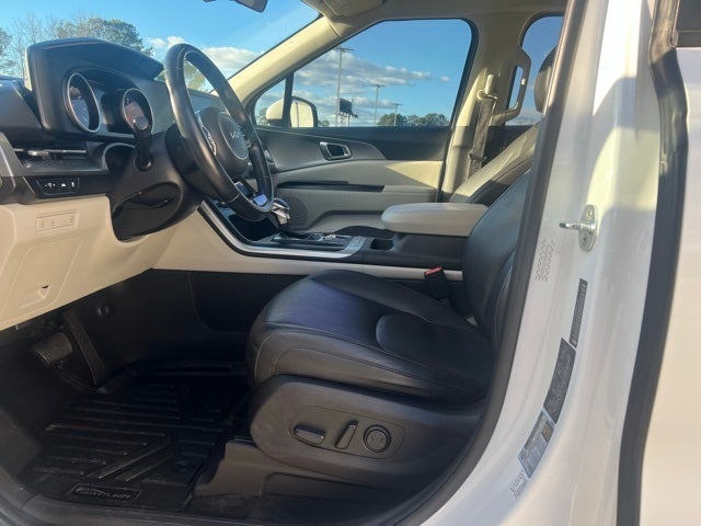 2022 Kia Carnival LXS