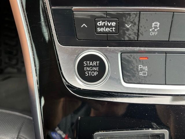 2023 Audi Q7 55 Premium Plus quattro