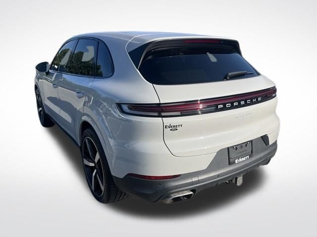 2024 Porsche Cayenne Base
