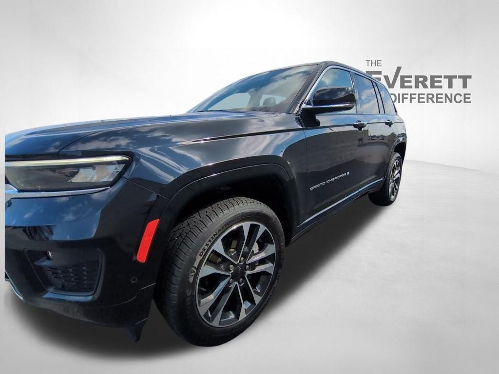 2022 Jeep Grand Cherokee Overland