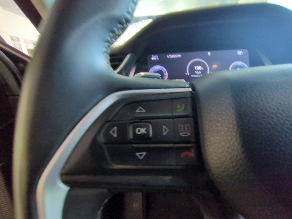 2023 Jeep Grand Cherokee L Laredo