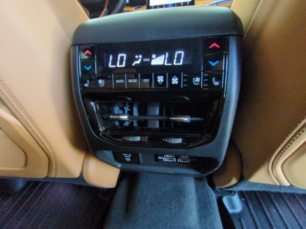 2023 Jeep Grand Cherokee L Summit