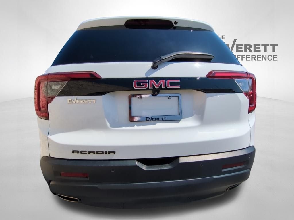 2022 GMC Acadia SLT