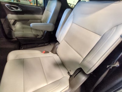 2022 GMC Yukon XL SLT