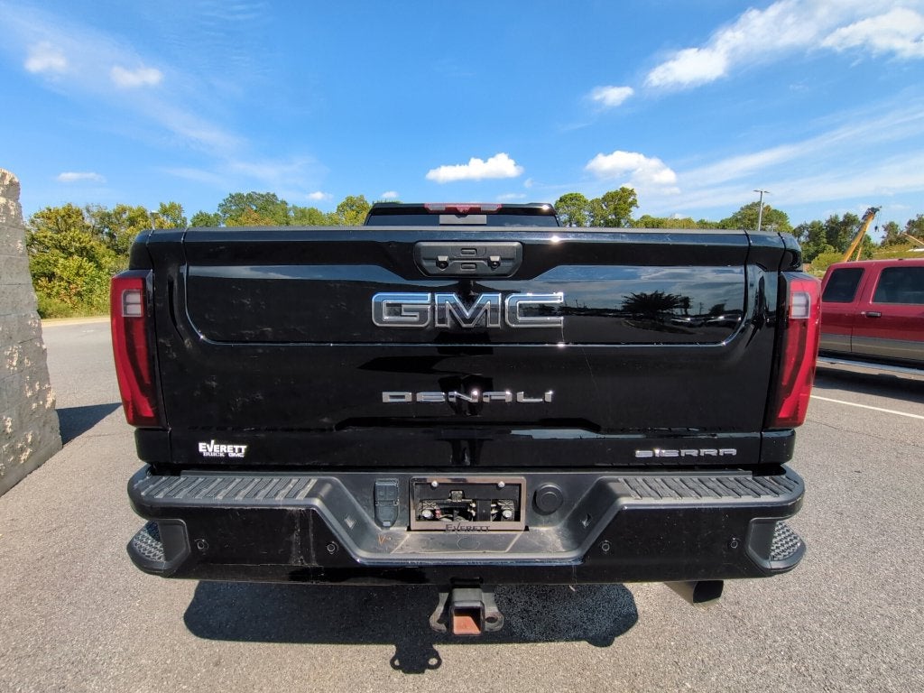 2024 GMC Sierra 2500HD Denali Ultimate