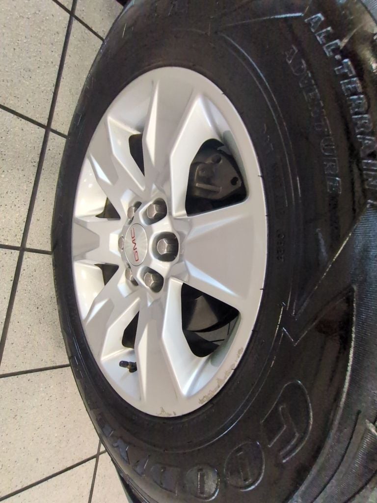 2016 GMC Canyon SLE1