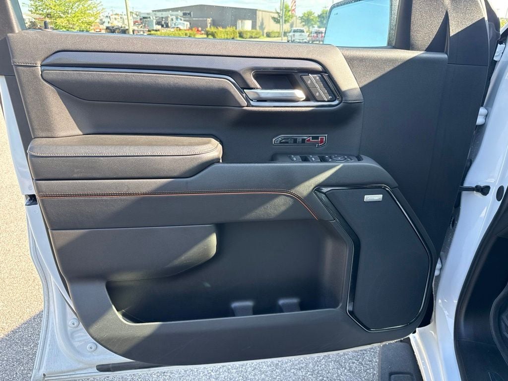 2024 GMC Sierra 1500 AT4