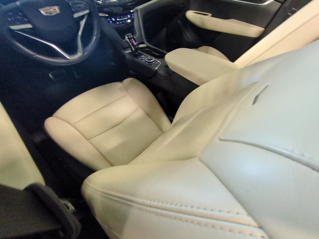 2021 Cadillac XT6 Sport