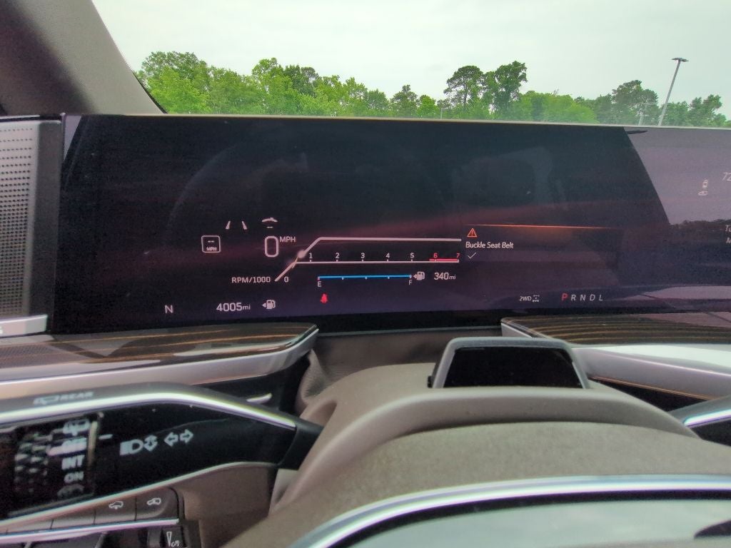 2026 Cadillac Escalade Luxury