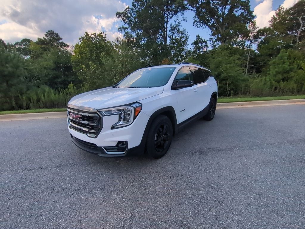 2022 GMC Terrain AT4