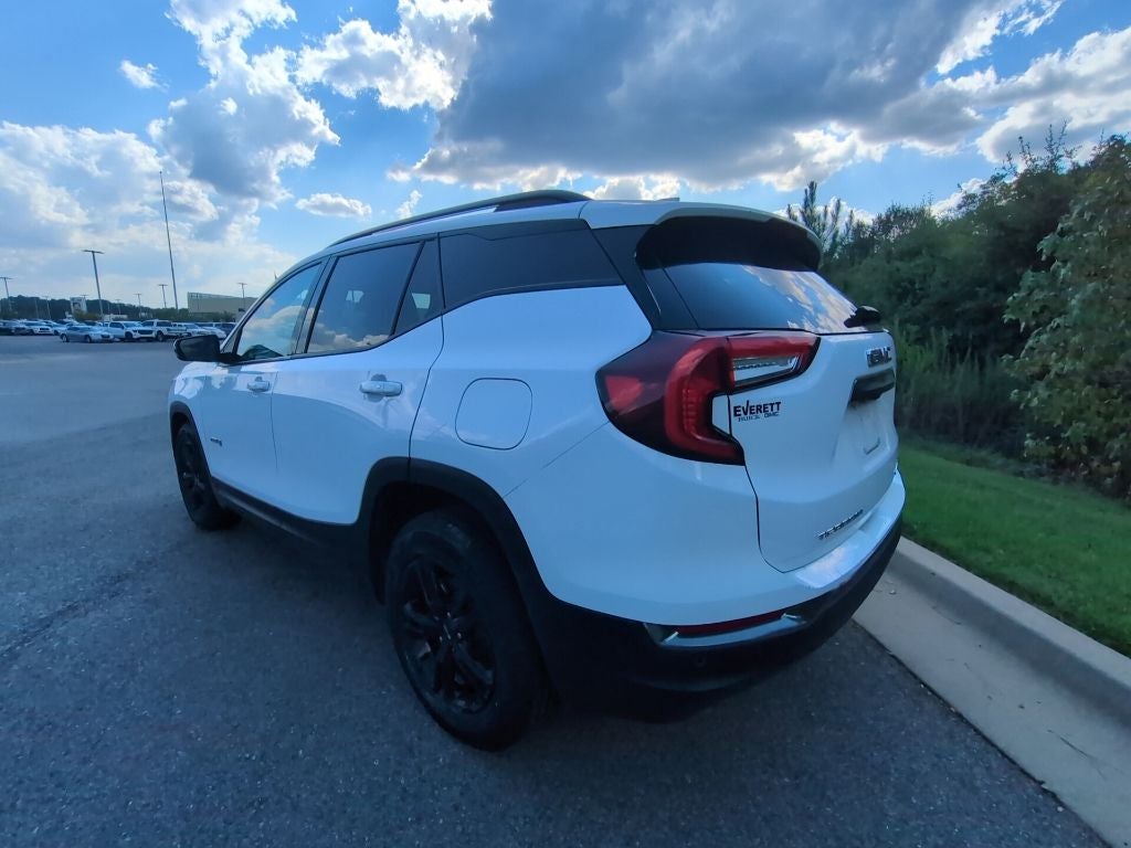 2022 GMC Terrain AT4