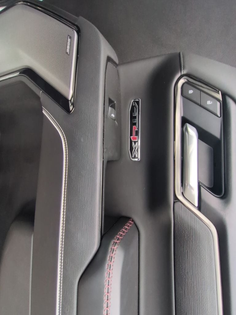 2025 GMC Sierra 1500 AT4X