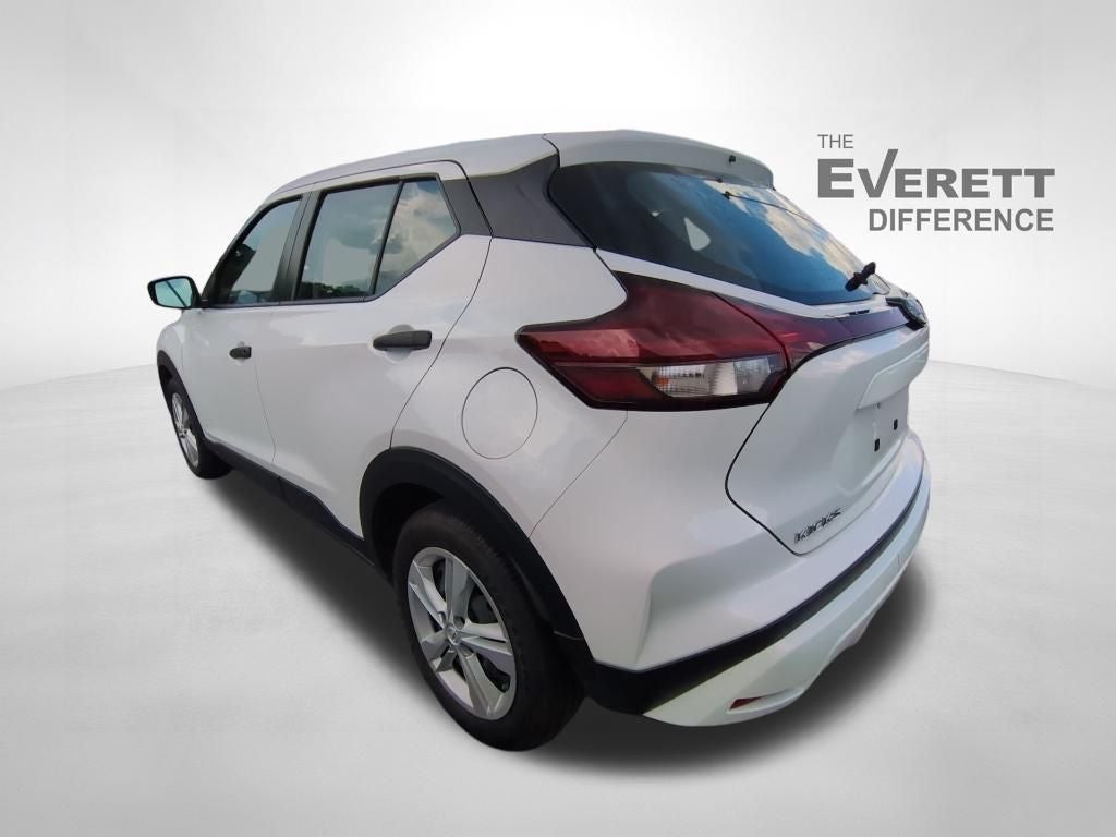 2024 Nissan Kicks S