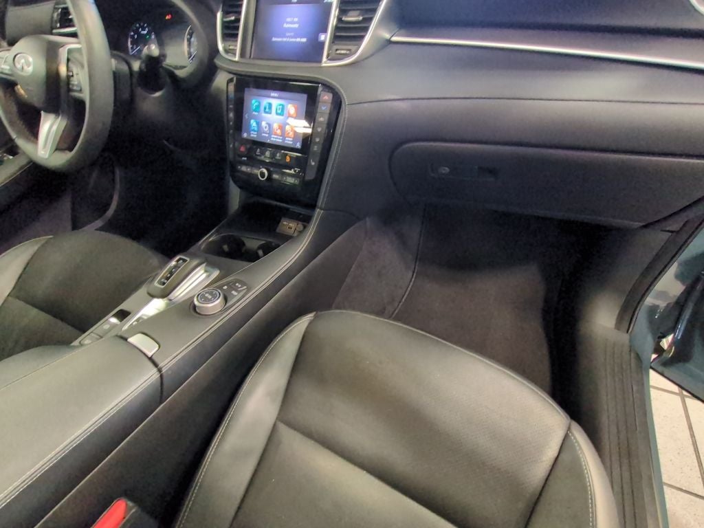 2023 INFINITI QX50 LUXE FWD