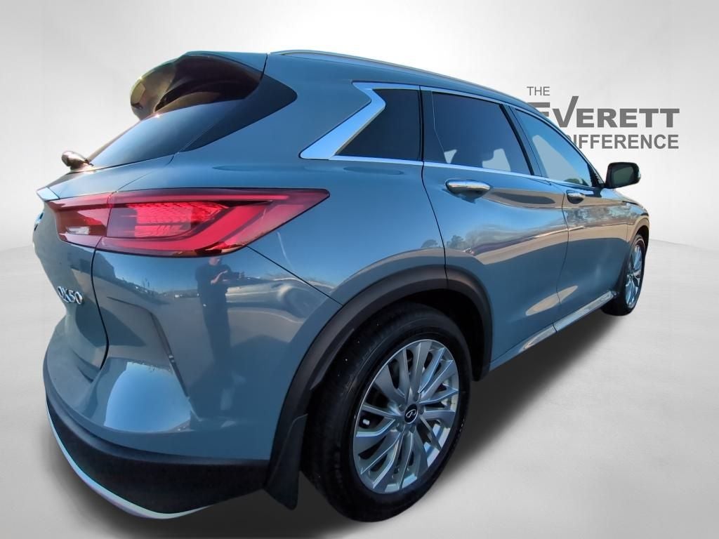 2023 INFINITI QX50 LUXE FWD