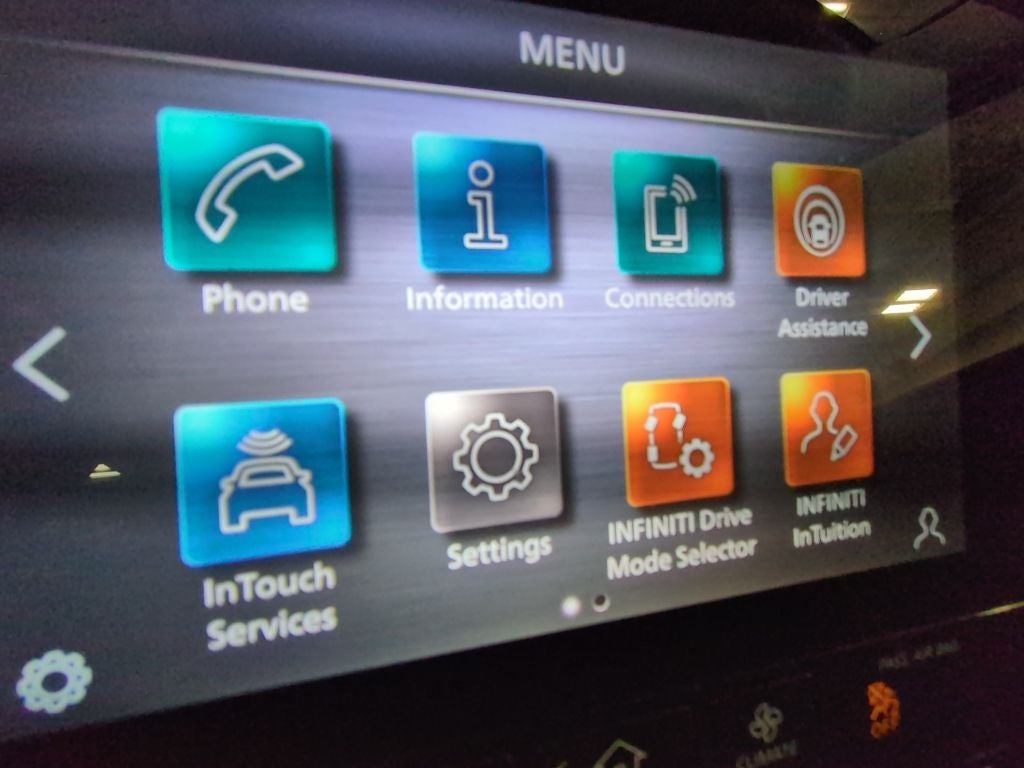 2023 INFINITI QX50 LUXE FWD