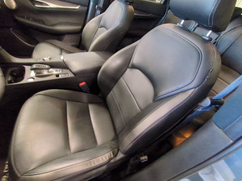 2023 INFINITI QX50 LUXE FWD