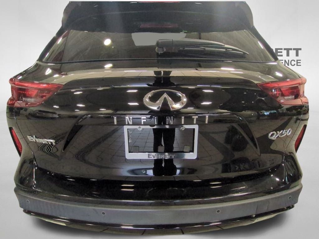 2021 INFINITI QX50 LUXE