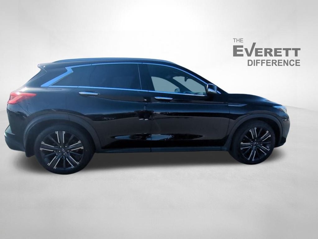 2021 INFINITI QX50 LUXE