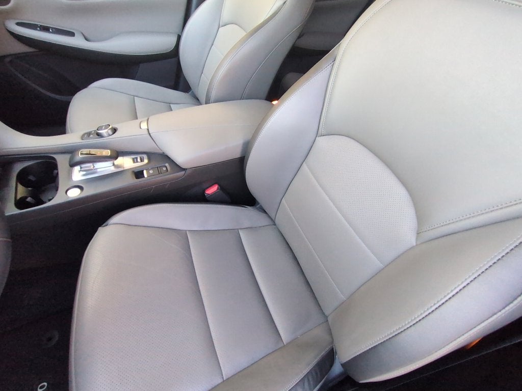 2023 INFINITI QX50 LUXE FWD