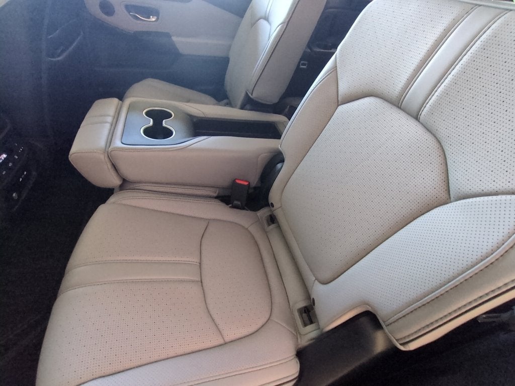 2025 Honda Pilot Elite