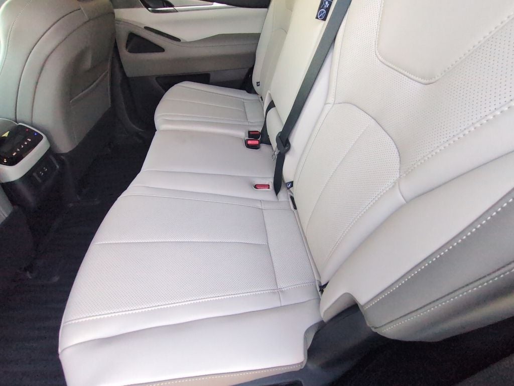 2027 INFINITI QX65 Luxe AWD