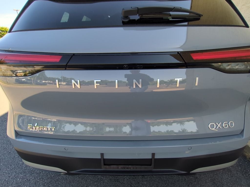 2027 INFINITI QX60 Luxe FWD