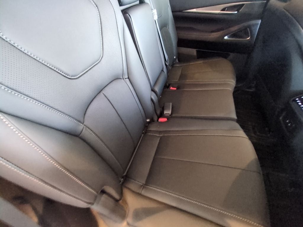 2027 INFINITI QX60 Luxe FWD